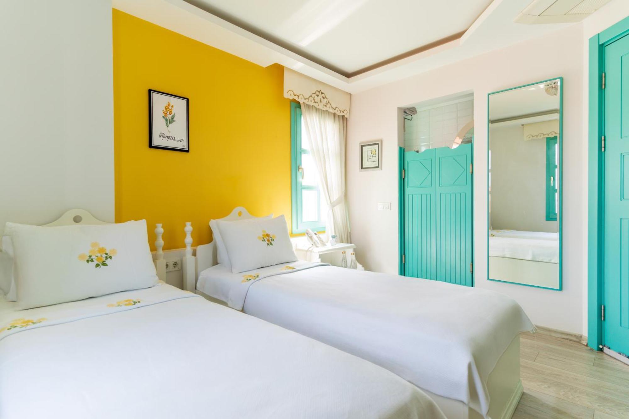 Sigacik Gardenya Buti̇K Otel Экстерьер фото