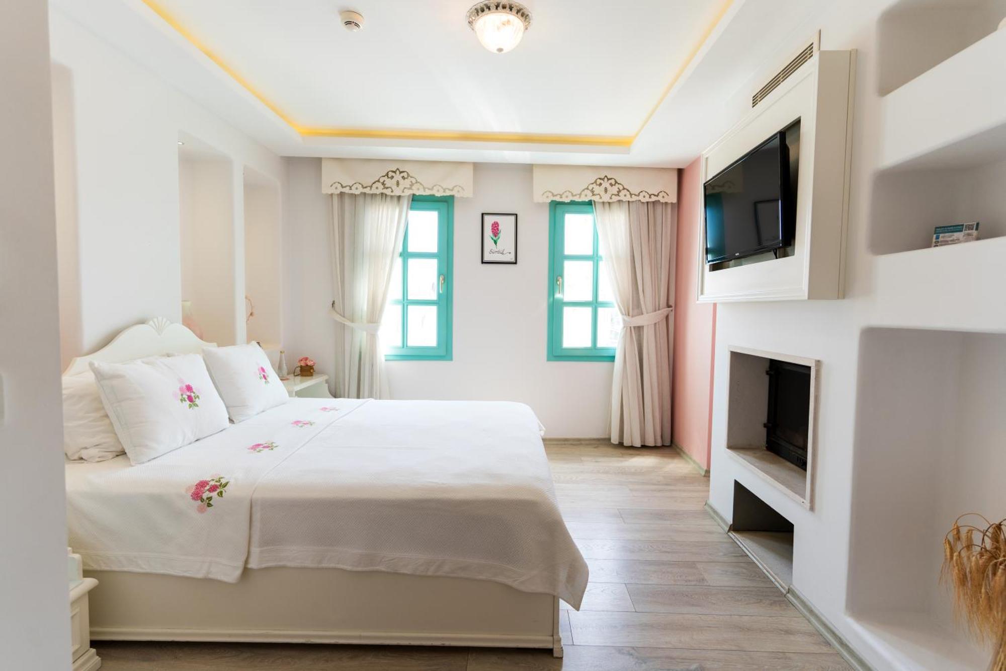 Sigacik Gardenya Buti̇K Otel Экстерьер фото
