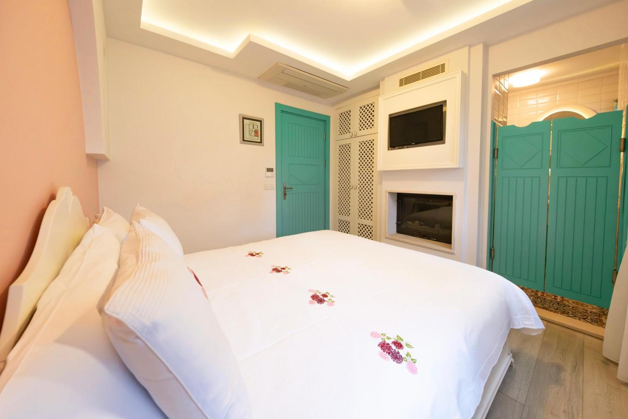 Sigacik Gardenya Buti̇K Otel Экстерьер фото