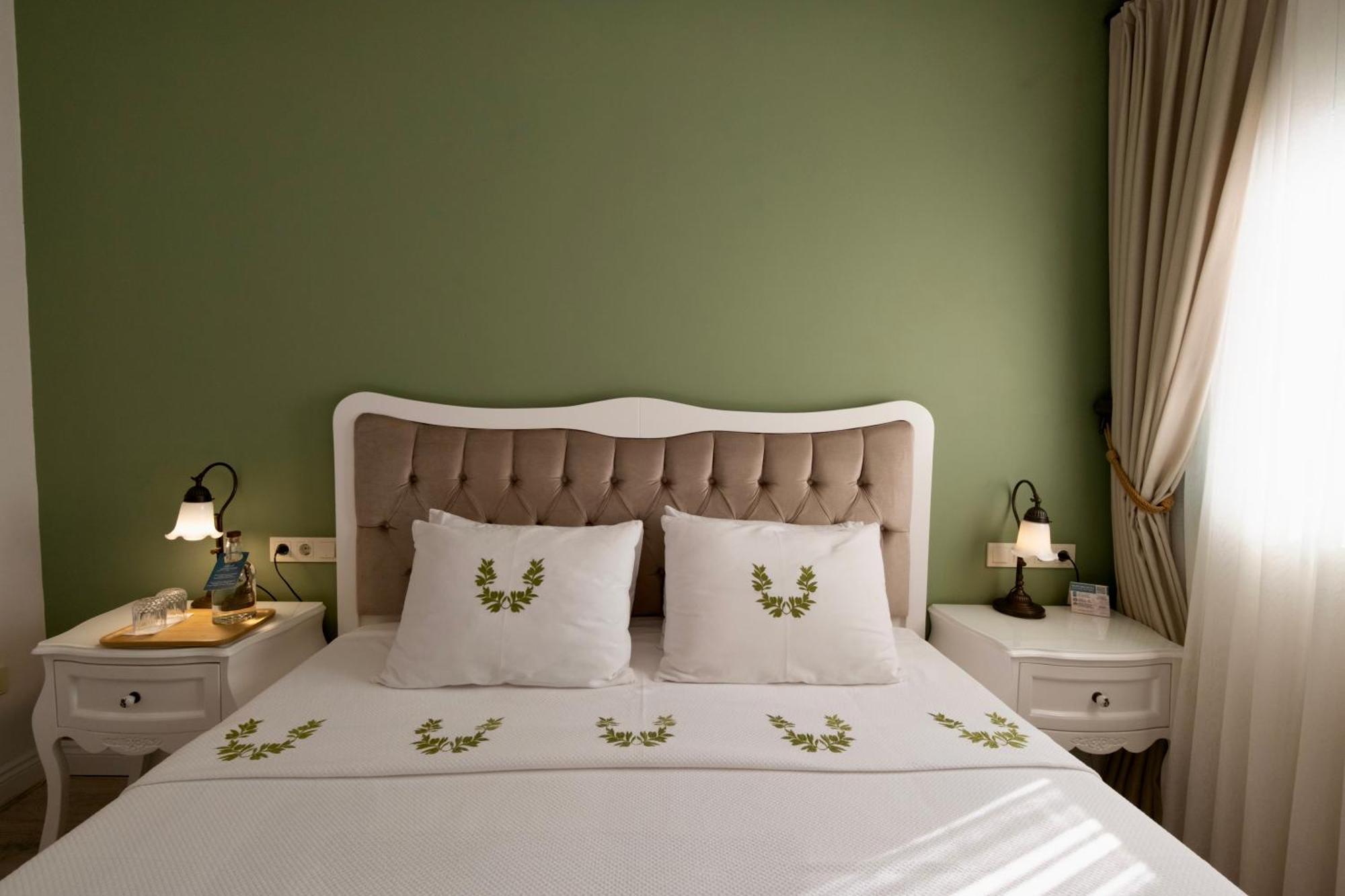 Sigacik Gardenya Buti̇K Otel Экстерьер фото